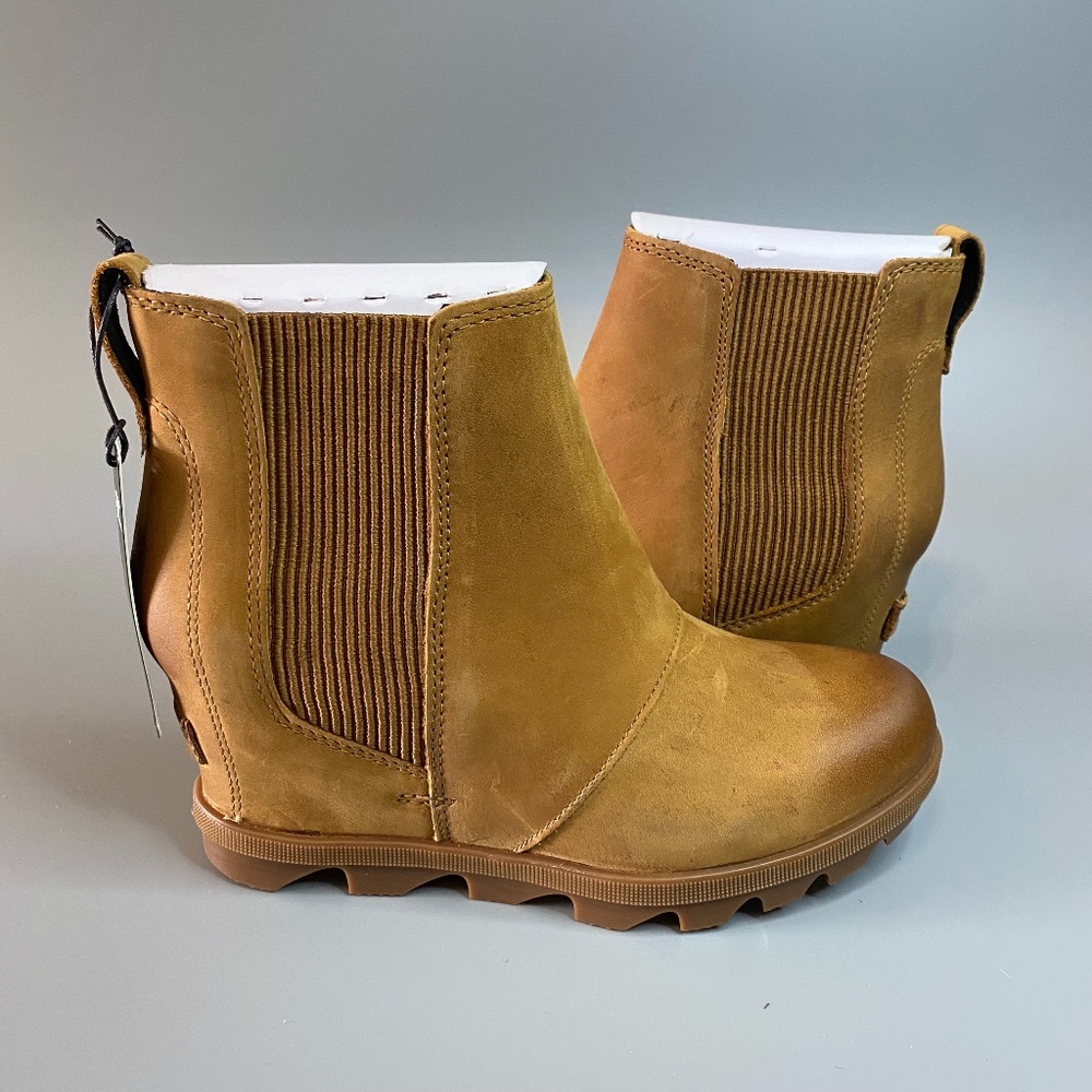 Sorel Lea Wedge Joan of Arctic Chelsea Wedge Camel Brown